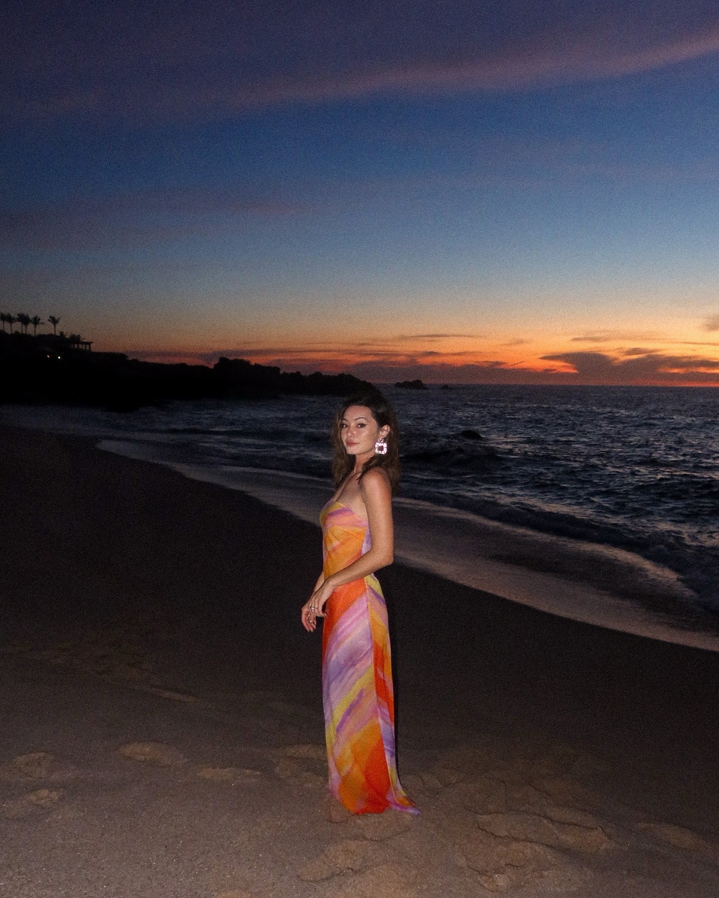 when your dress accidentally matches the sunset 🌅♥️