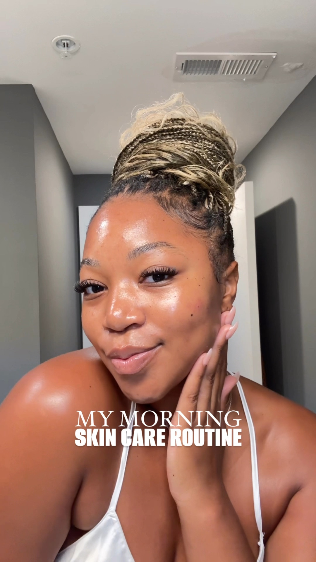 All of my skincare goodness listed!! + the in my pajama set I am a large! 

Step by step below:
@larocheposayusa hydrating gentle cleanser 
@danucera d22 tonic toner 
@larocheposayusa B5 Hyalu Serum
@larocheposayusa double repair facial moisturizer 
@kiehls Better Screen UV sunscreen serum 
@nyxcosmetics the brow glue 
@freshbeauty sugar lip rescue ointment 

— once a week I do the laniege overnight water mask 
— I added the ordinary toner as an alternative less expensive amazing option instead of danucera 
— I also use the laniege lip balm alottttt so good 

#LTKbeauty