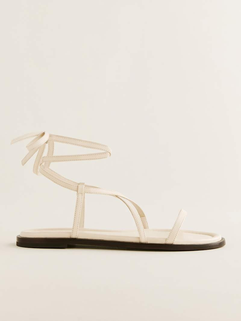 Jamie Flat Sandal | Reformation (Global)