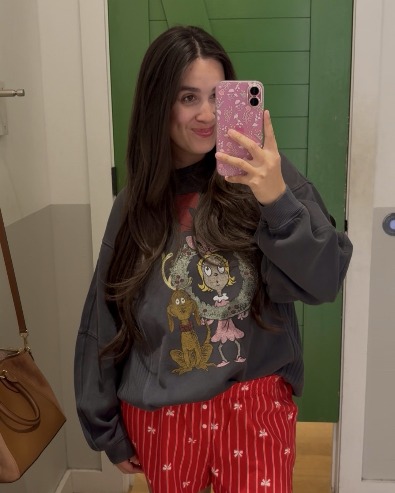Aerie Cindy Lou Who Sweater and Bow Boxer shorts-Size S

#LTKvlog #LTKHoliday #LTKootd