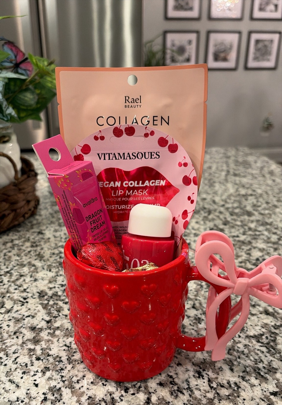 Gift idea for your Galentine’s ❤️ 🎀 

#LTKGiftGuide #LTKselfcare #LTKSeasonal