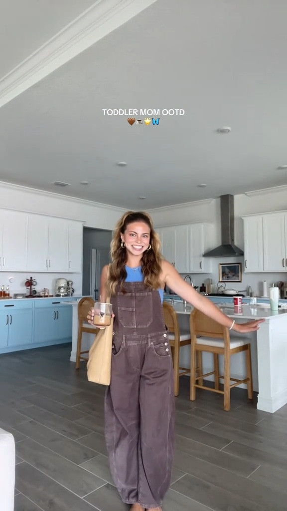 Love these overalls! 🤍✨

#LTKFindsUnder100 #LTKSeasonal #LTKStyleTip