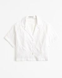 Short-Sleeve Cropped Schiffli Shirt | Abercrombie & Fitch (US)