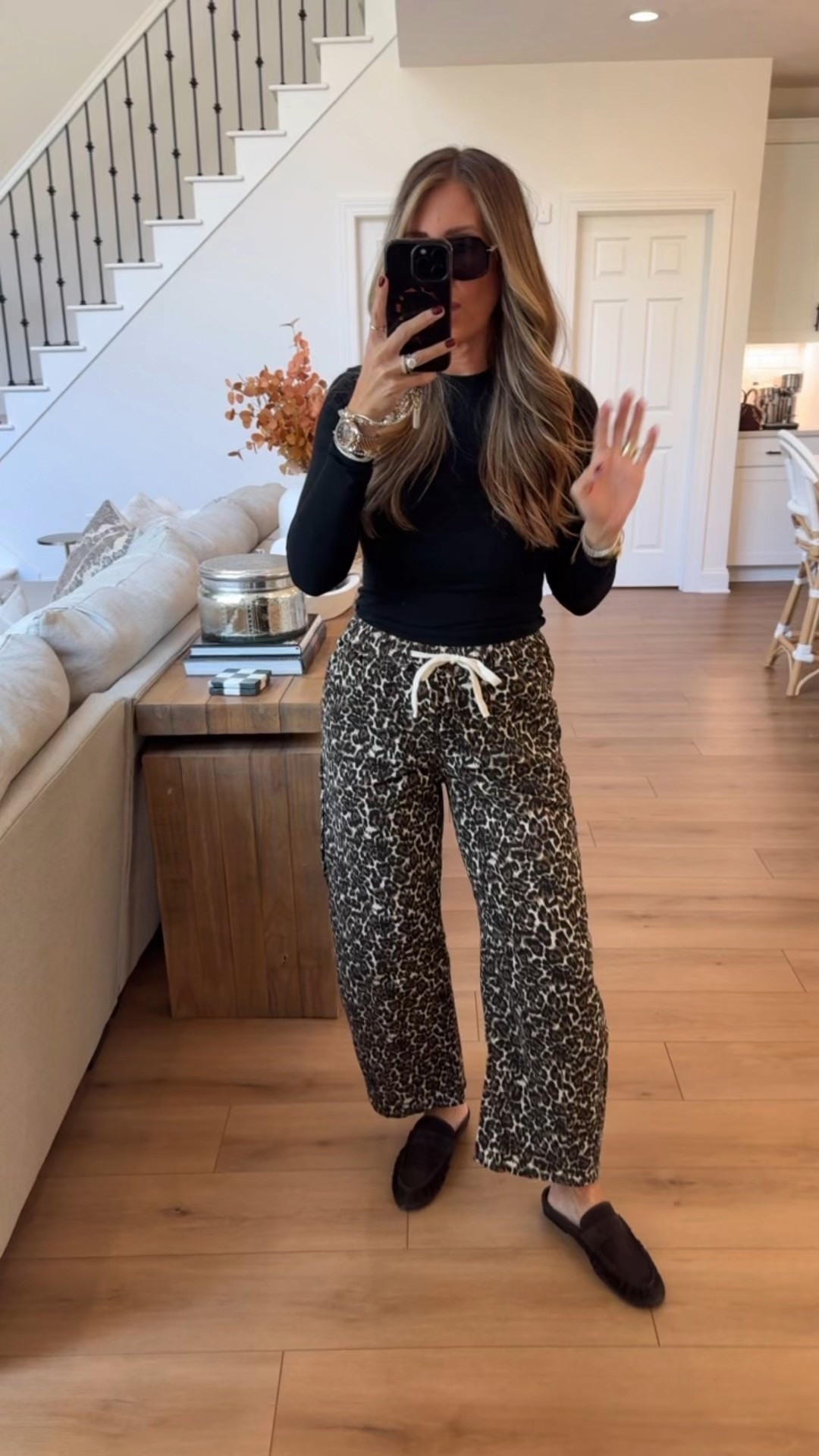 Love love these pants! Sz medium


#LTKSaleAlert #LTKOver40 #LTKMidsize