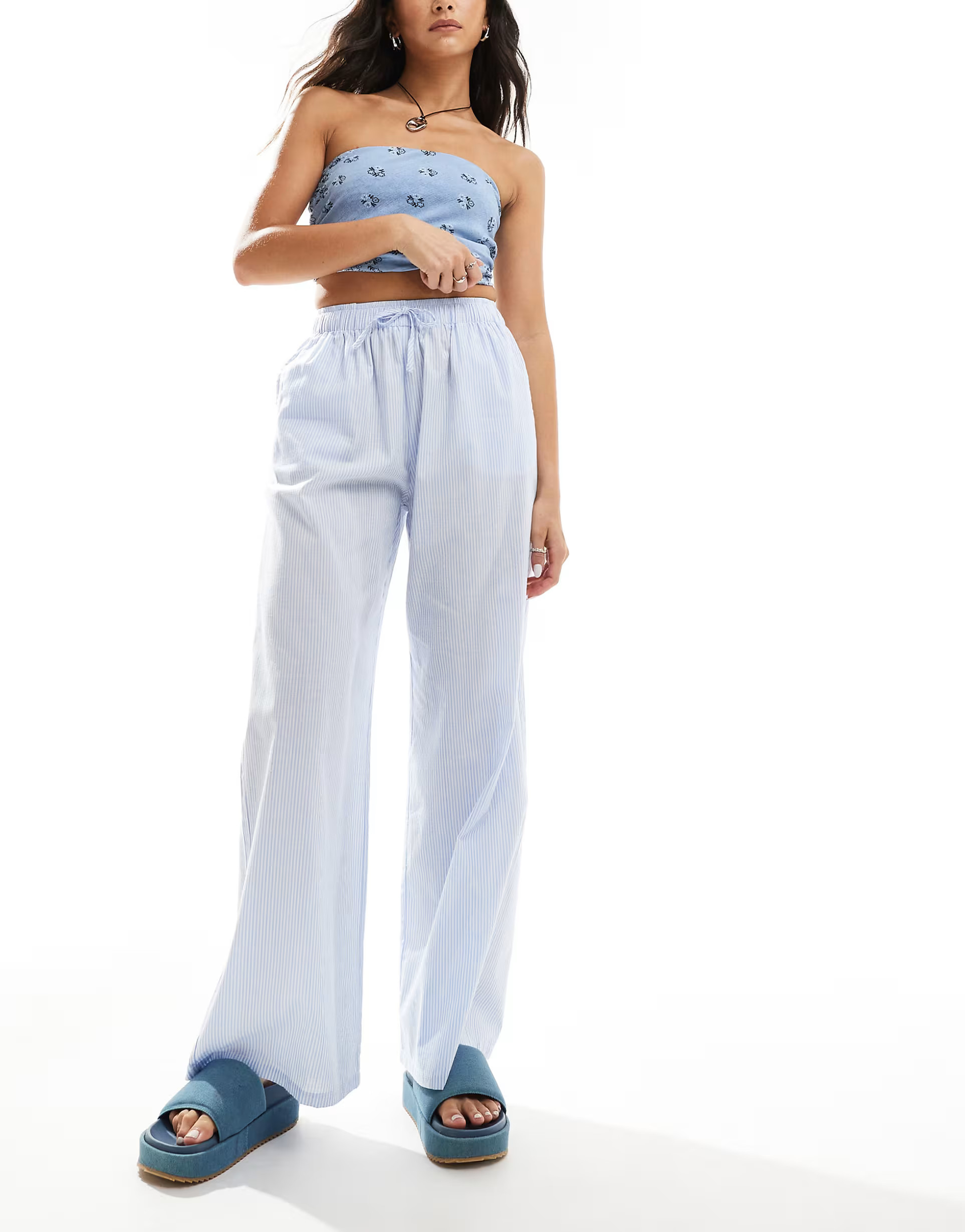 Daisy Street mid rise wide leg trouser in blue cotton stripe | ASOS (Global)