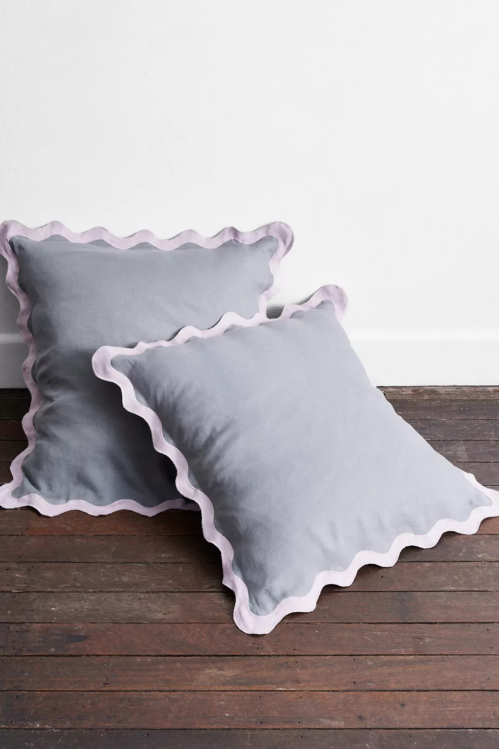 Bed Threads French Flax Linen Scalloped European Pillowcases - Set of 2 | Urban Outfitters (US and RoW)