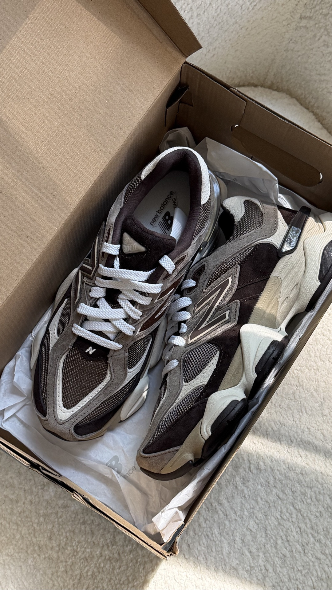 New balance 9060 in this chocolate colorway for fall 🤌🏼

#LTKfitnessgoals #LTKSeasonal