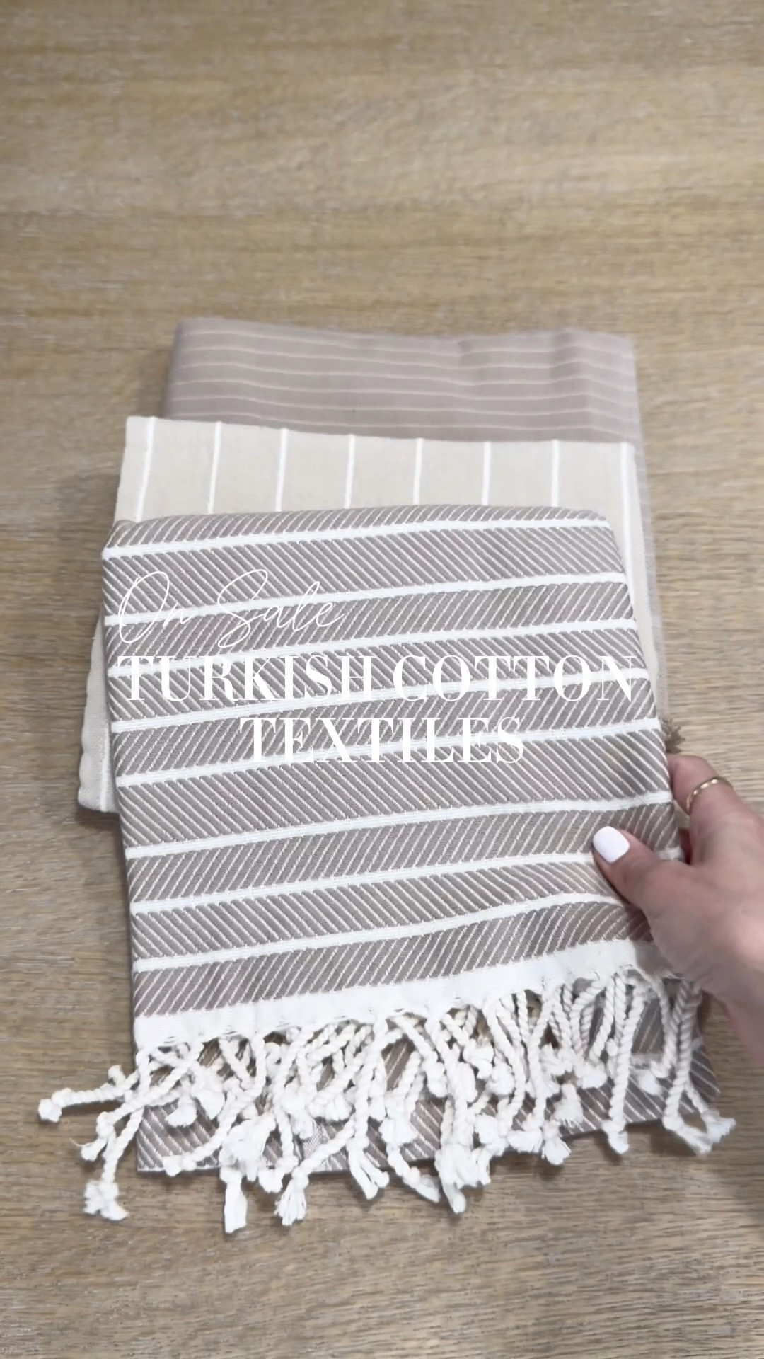 ON SALE! My go to shop for textiles is having an anniversary sale right now! 30% off their entire site until March 26th🙌🏼all you have to do is use code: CHEERS at checkout! 

I grabbed these gorgeous 100% premium turkish cotton kitchen towels in different styles as well as a light weight throw that is going to be perfect for spring and summer.

#sale #turkishcotton #kitchenfind #kitchentowels #throwblanket #homedecor #textiles #homefind

#LTKHome #LTKSaleAlert
