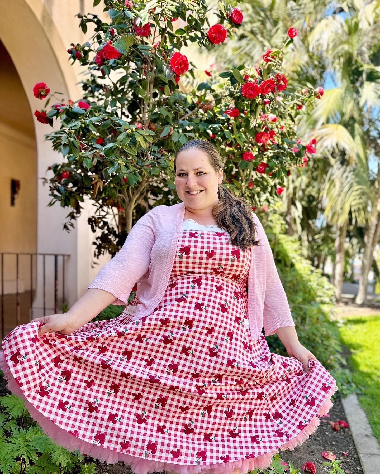 The CUTEST Mickey cherry dress!

Gingham 
Cherry dress 
Retro dress 
Spring dress 
Plus size spring dress 
Disney style 
Plaid dress 

#LTKSeasonal #LTKplussize #LTKfindsunder50