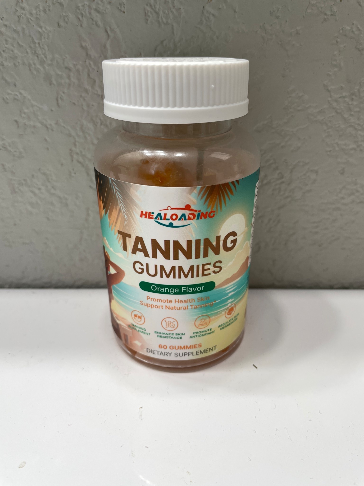 Grab a bottle of the perfect tan! ☀️ 

#LTKSwim #LTKStyleTip #LTKBeauty