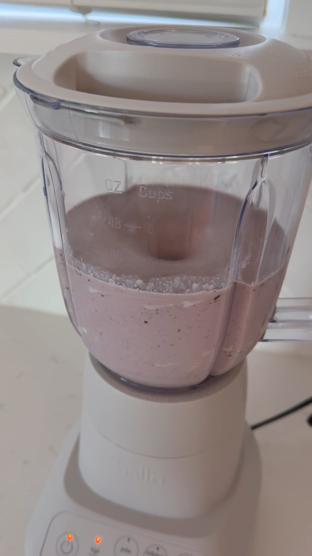 The cutest little blender that actually blends 

#LTKHome #LTKfoodie #LTKmorningroutine