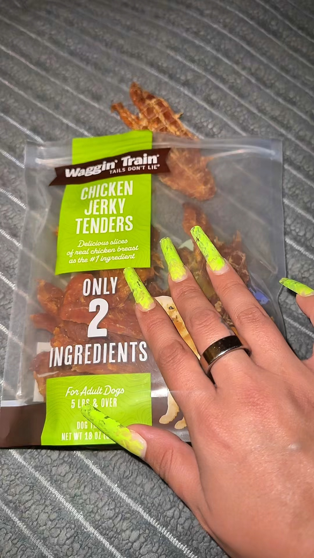 Dog treats 🐾🐶chicken jerky 