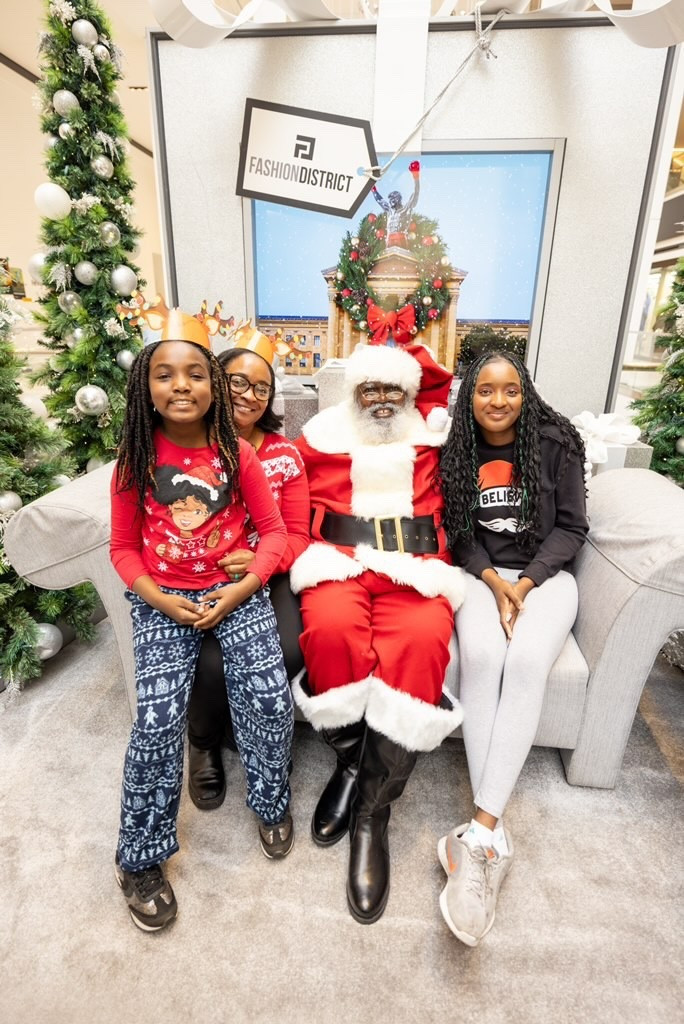 Santa Claus us coming to town 

#LTKSeasonal #LTKHoliday #LTKFamily