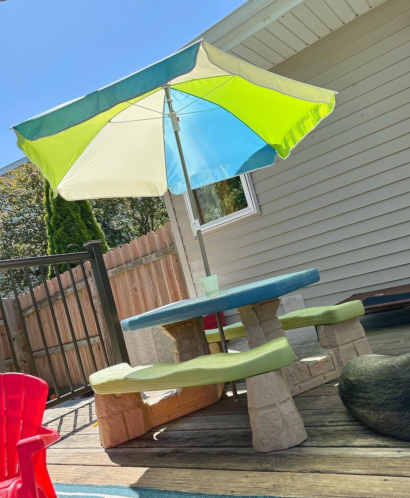 The kids love having their lunch outside now that it’s summer time and this table is GREAT! It’s nice and sturdy. I love that it includes an umbrella☀️☂️🌲

#LTKdayinmylife #LTKKids #LTKmomlife
