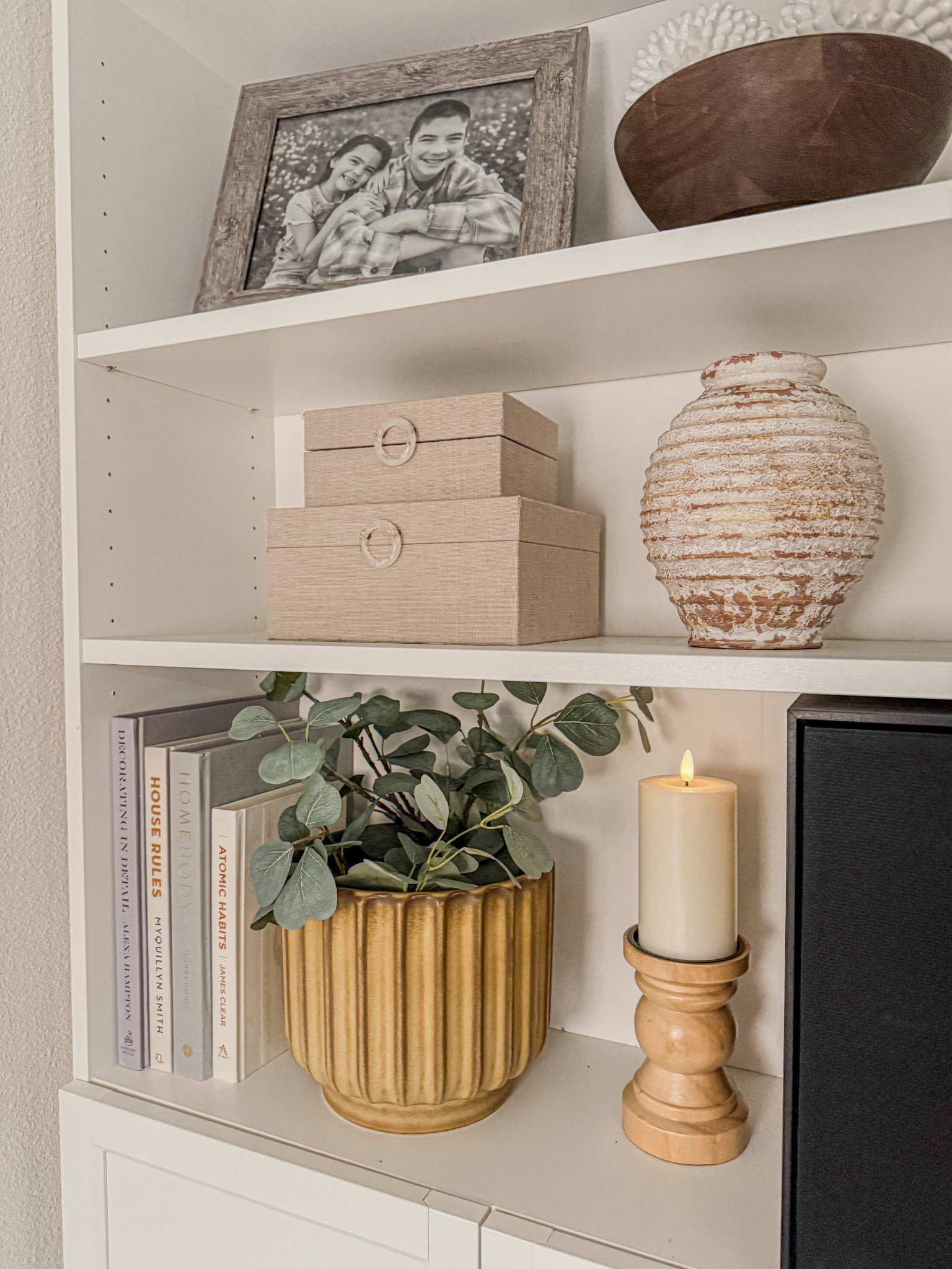 Shelf styling 

#LTKHome #LTKSeasonal