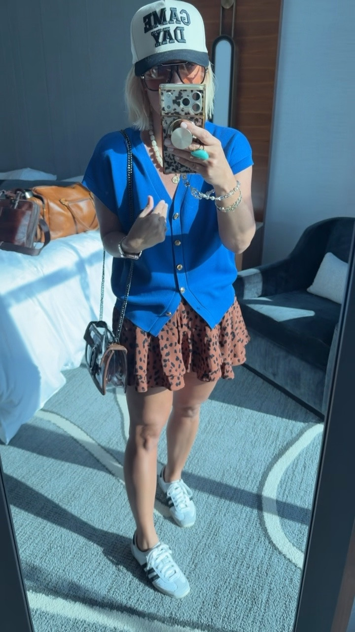 Top small
Shorts small
Shoes TTS

#LTKmomlife #LTKootd #LTKSaleAlert