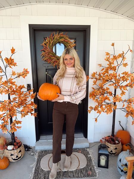 Fall style - outfit, sweater and brown straight jeans from Pink Lily. Paired with Dolce Vita booties.

#LTKshoecrush #LTKfindsunder50 #LTKSeasonal