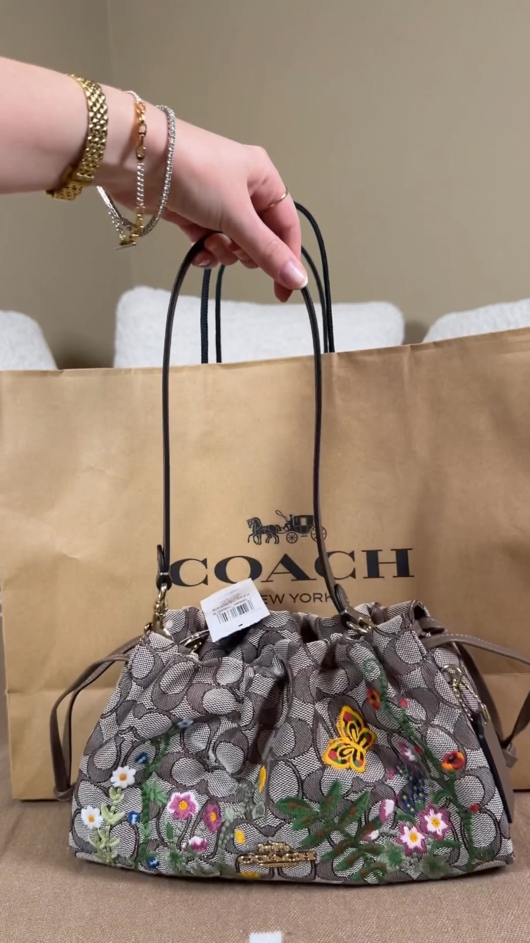 I didn’t think I was going to get anything from the latest Coach outlet drop but here we are 😅 I couldn’t pass up on the embroidered jacquard style. It’s just so perfect for spring and gives me all the garden / tea party and Bridgerton vibes 🌸

I got the regular size Faye and the little drawstring feature adds such a cute lil touch. I also got the mini wallet that doubles as a micro purse with a crossbody chain. Perfect for going out this spring 🌸

Coach bag, Coach outlet bags, spring bags, princess vibes 

Comment SHOP below to receive a DM with the link to this post on my LTK ⬇ https://liketk.it/62Bgm #ltkdayinmylife #ltkootd #ltkgrwm