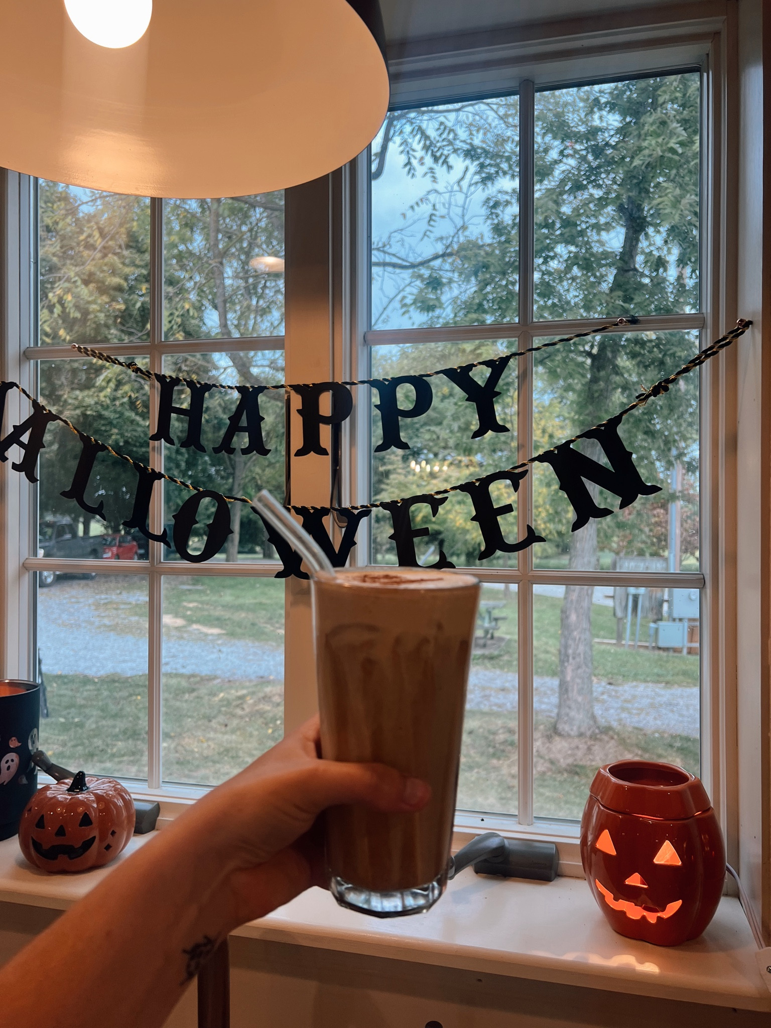 Halloween Decor 🎃

#LTKHome #LTKSeasonal #LTKFallSale