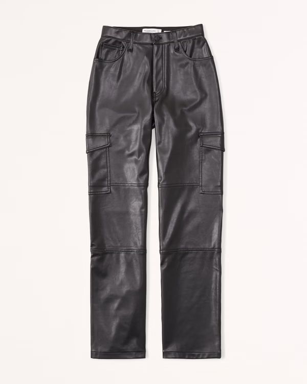 Women's Curve Love Vegan Leather Cargo 90s Relaxed Pants | Women's Bottoms | Abercrombie.com | Abercrombie & Fitch (US)