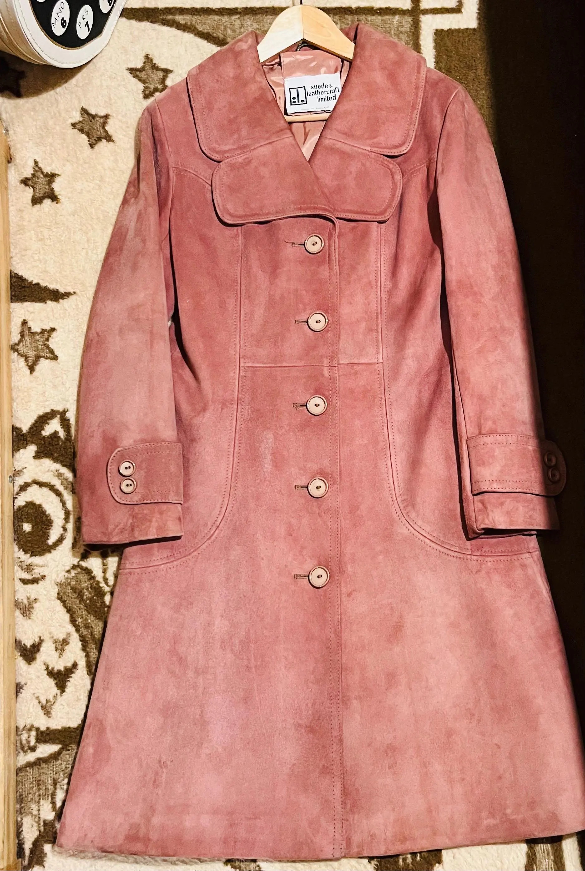 Vintage 1960s 1970s pink Twiggy mod coat beagle collar | Etsy (US)