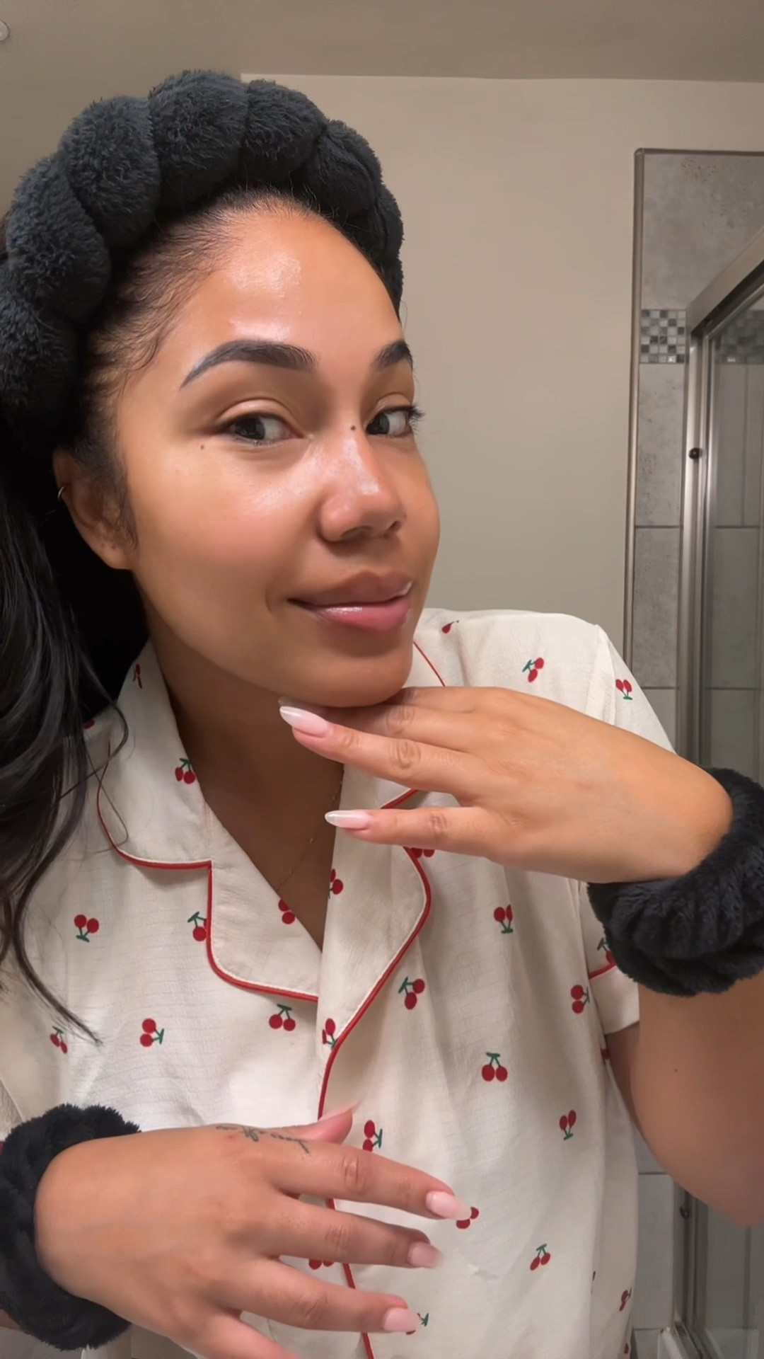 My skin’s gotten drier over the years especially during winter, which led to a little product exploration. My updated K Beauty (ish) routine brought back the dewy, glowy, healthy skin I missed ❤️. These products should definitely be on your Watch Now list!

#LTKFindsUnder100 #LTKBeauty #LTKWatchNow
