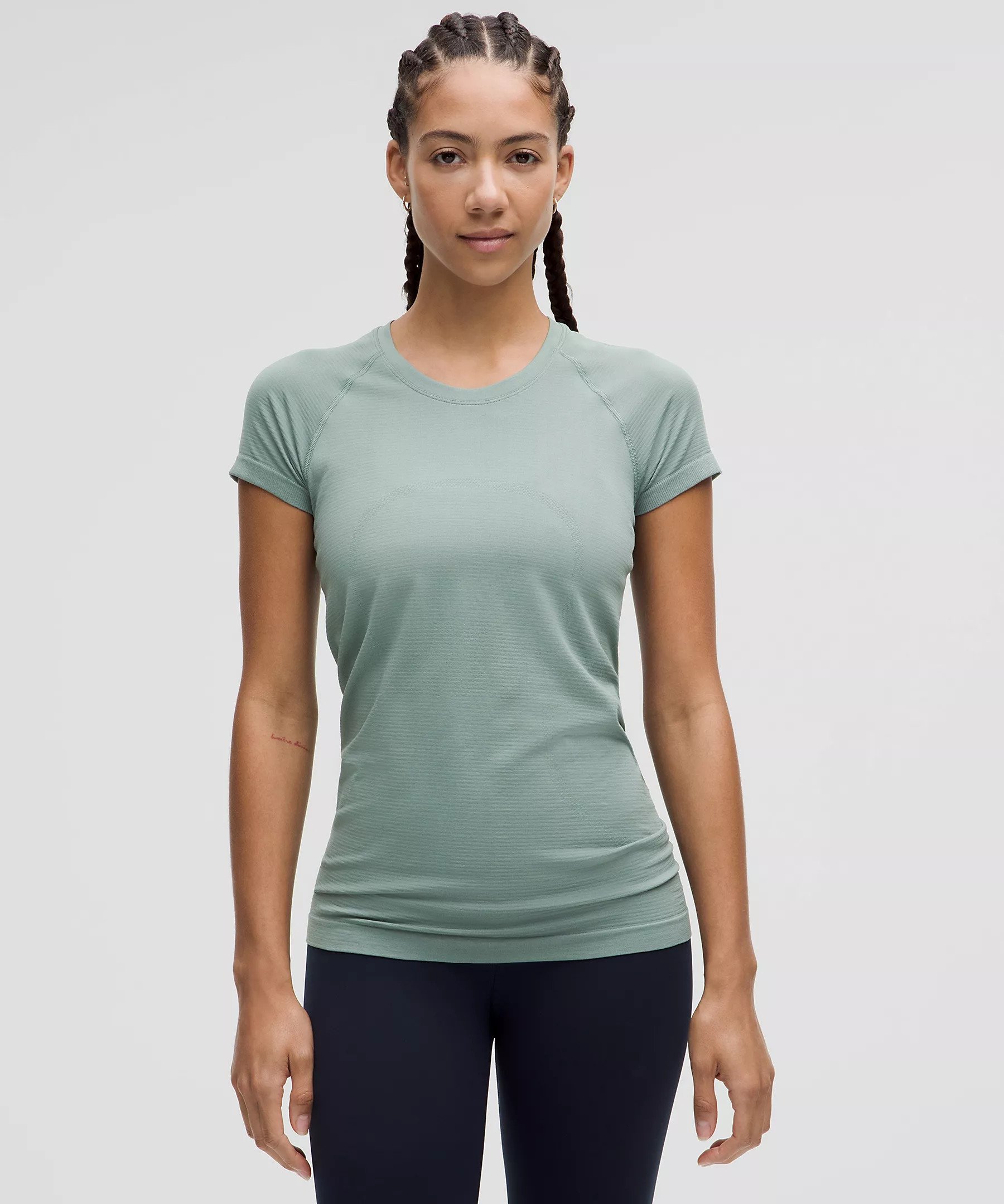 Swiftly Tech Short-Sleeve Shirt 2.0 *Hip Length | Women's Short Sleeve Shirts & Tee's | lululemon | lululemon (CA)