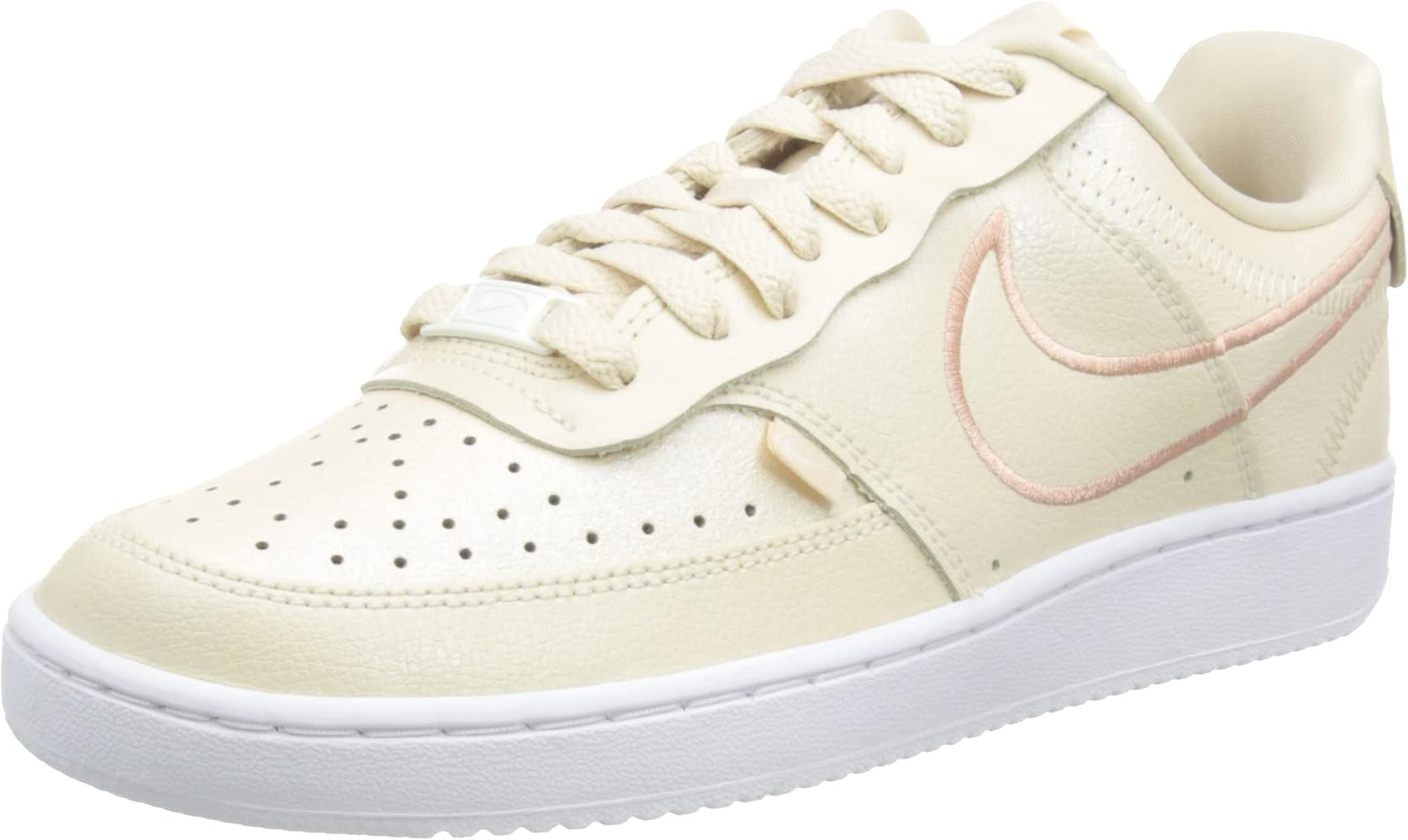 Nike Women's Sneakers | Amazon (US)