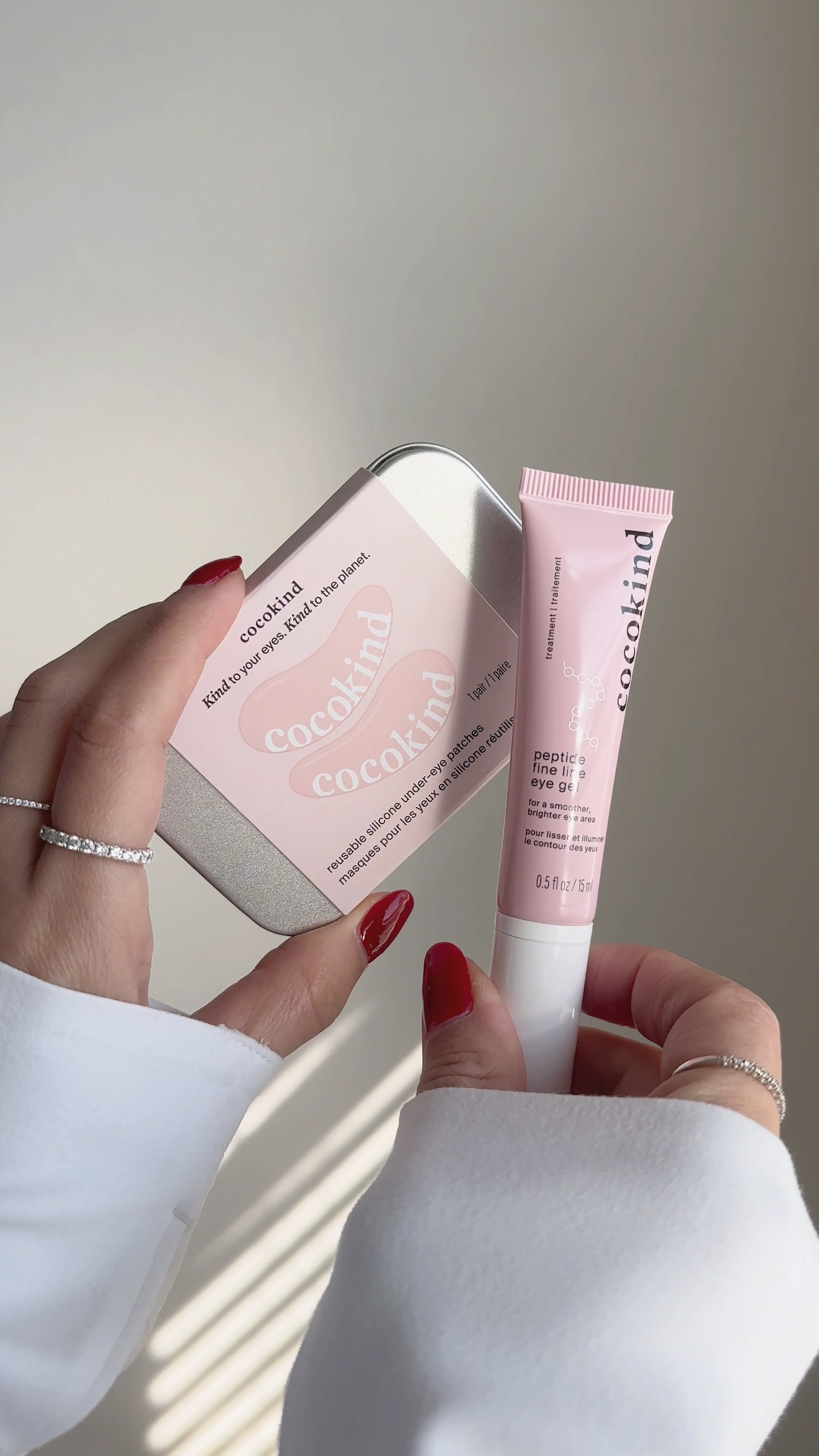 Cocokind’s Peptide Fine Line Eye Gel is packed with anti-aging peptides, hydrating ceramides, and squalane to soothe and firm the under-eye area. It’s super lightweight, gentle, and non-greasy—perfect for reducing fine lines and puffiness. For an extra boost, place the adorable, reusable eye patches on top for 20 minutes to create an intensive eye treatment.

____


#skincareessentials #eyecaretips #antiagingroutine #naturalskincare #cleanbeauty #cocokind #selfcareessentials #hydratedskin #glowingskin #eyepatch


#LTKBeauty