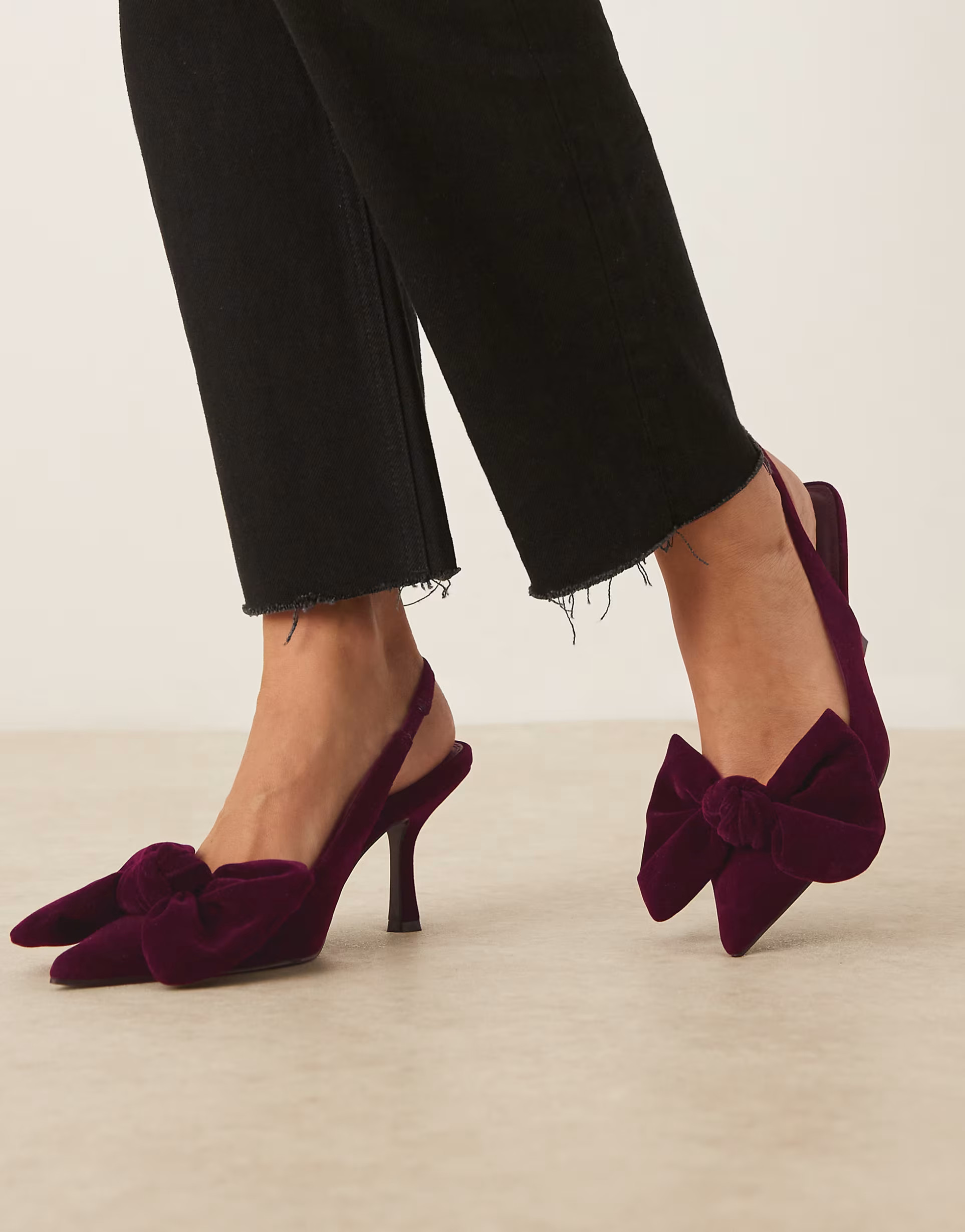 ASOS DESIGN Saffron bow detail mid heeled shoes in burgundy velvet | ASOS | ASOS (Global)