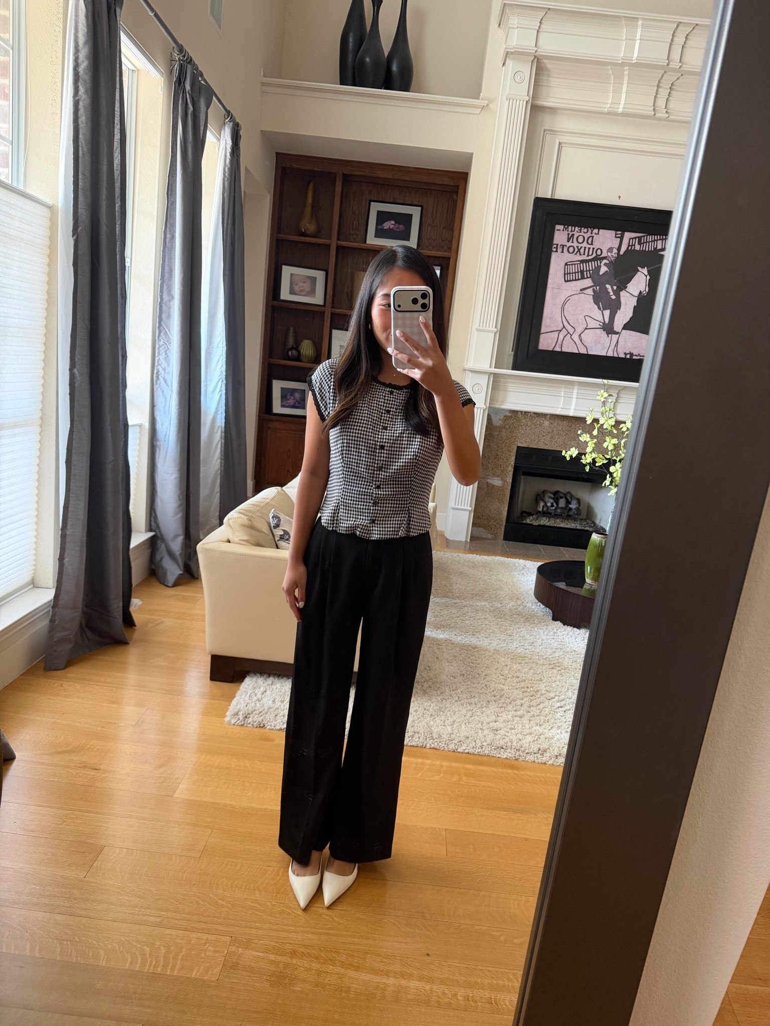 Top is part of a set size 0, pants 0 petite