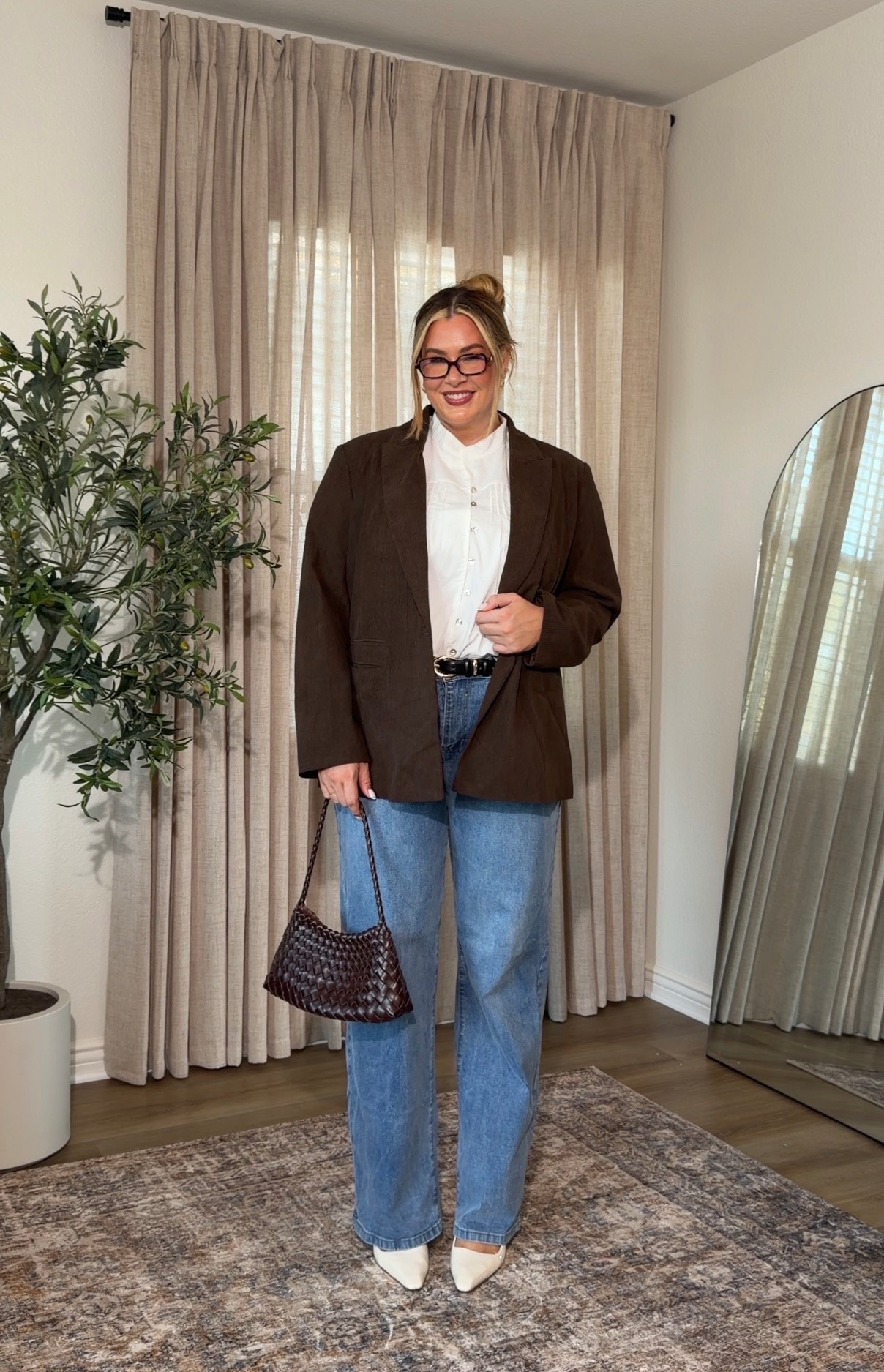 Workwear outfit inspo from amazon 🤎 wearing these jeans in an xxl extra tall and both tops in an xxl

#LTKMidsize #LTKTall #LTKWorkwear