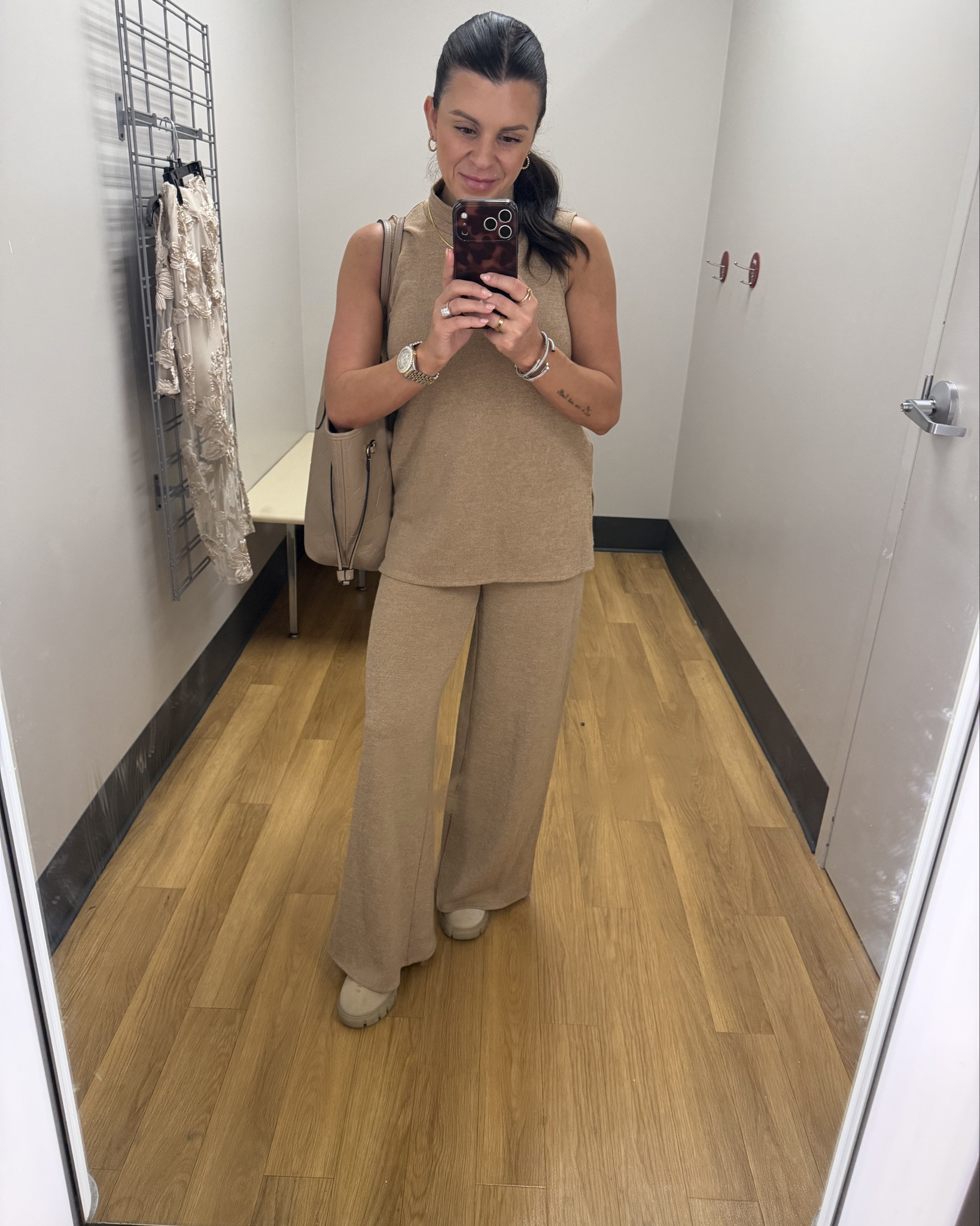 Obsessed with a good matching set 🤎 This one is comfy enough to lounge in but polished enough to wear out — my favorite kind of outfit.

#LTKmomlife #LTKootd #LTKdayinmylife