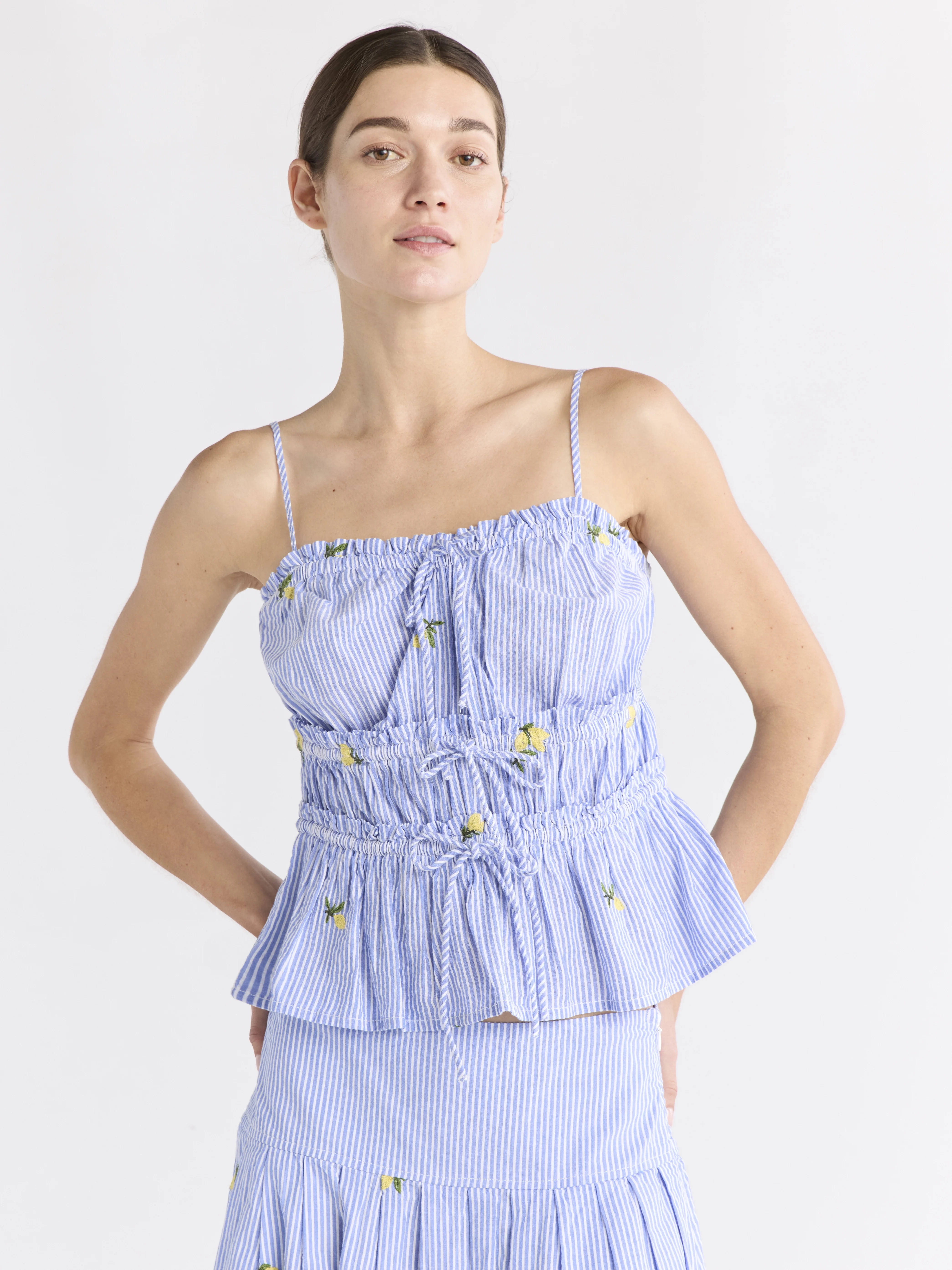 Free Assembly Women's Tiered Ruffle Cotton Sleeveless Top, Sizes XS-XXL - Walmart.com | Walmart (US)