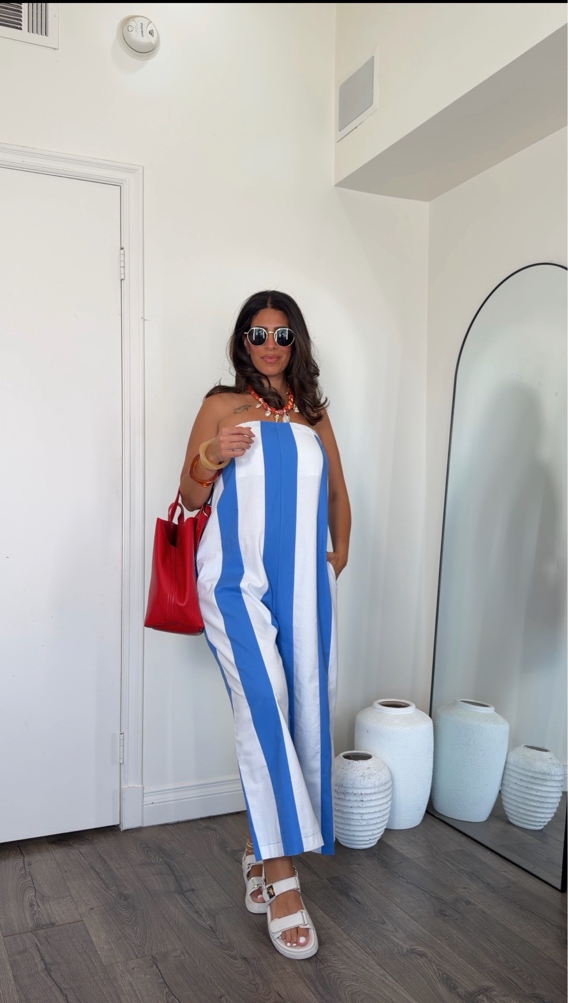 4th of July look! Omg literally look at this jumpsuit!!! Can’t believe how cute it is. Wearing medium and comes in other colors

#LTKootd #LTKMidsize #LTKSeasonal
