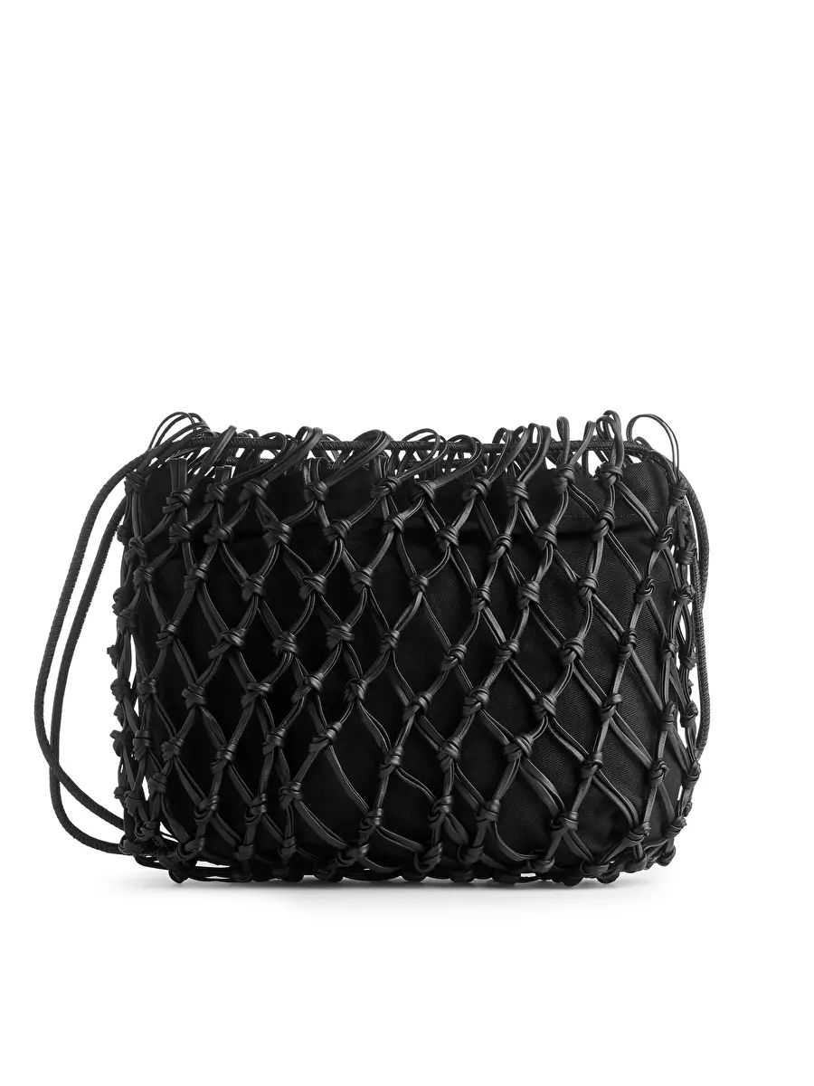 Braided Leather Crossbody Pouch | ARKET (US&UK)