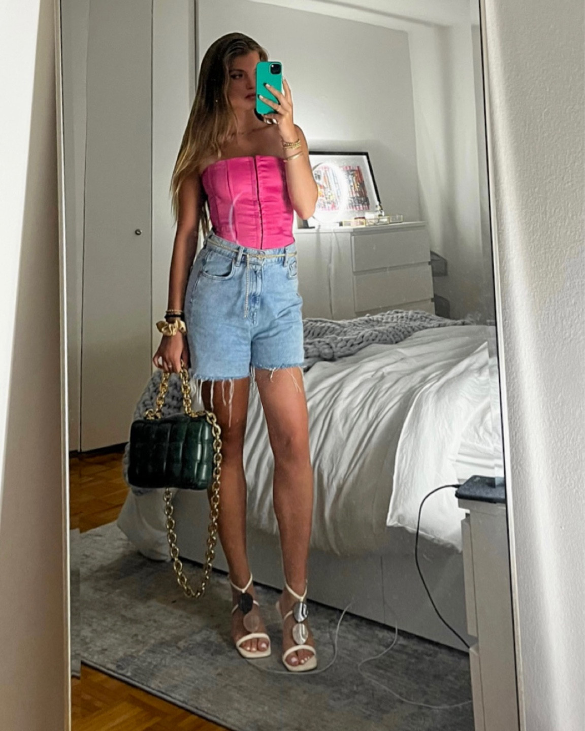 Colorful Summer Fit


#LTKstyletip #LTKSale #LTKbeauty
