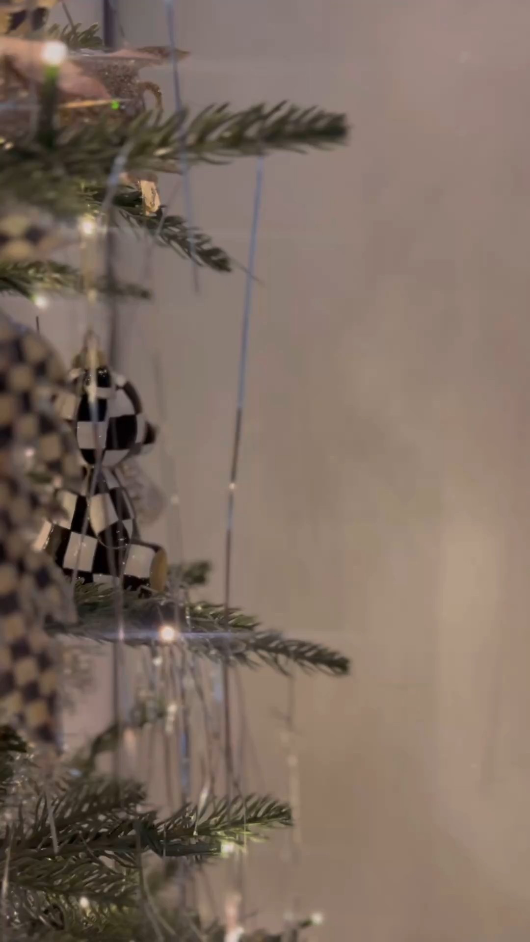 Linked the perfect tinsel 

#LTKHoliday #LTKSeasonal