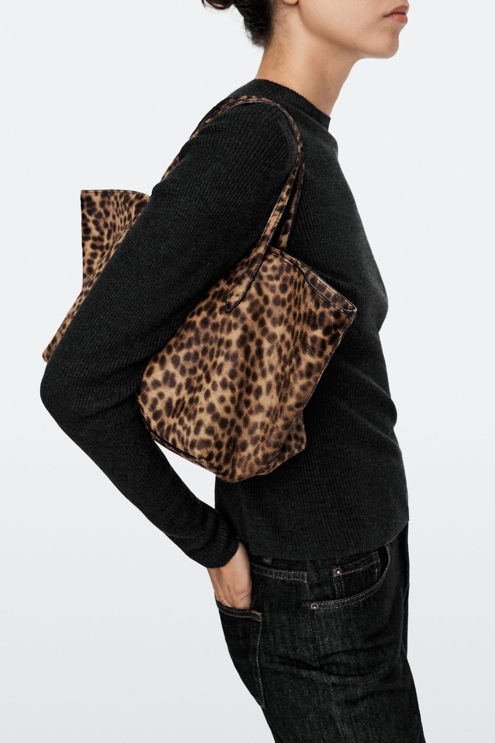 Medium leather tote bag with fur | Massimo Dutti UK