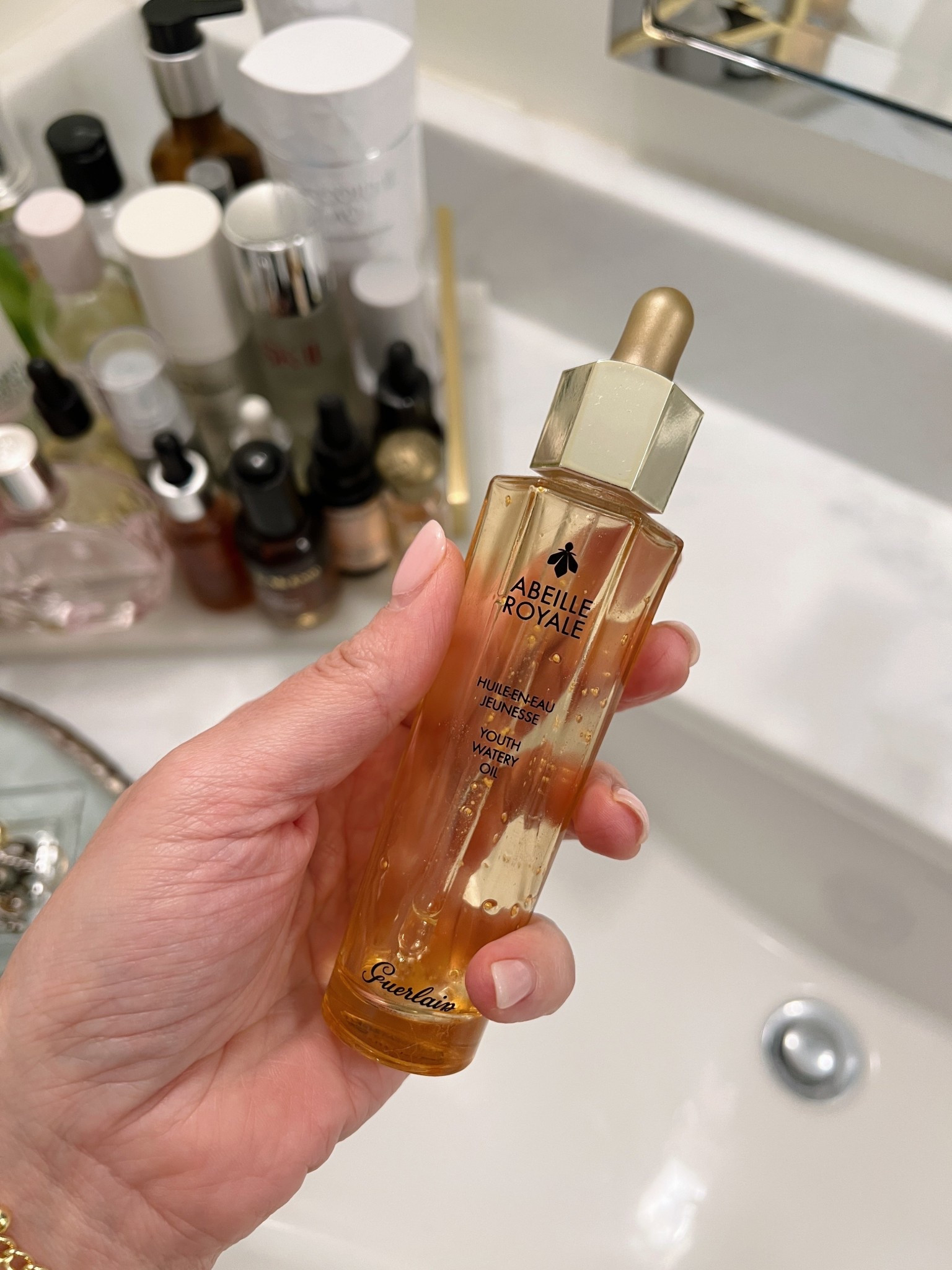 EMPTY | love this oily serum. A little sticky, but smells great and gives a beautiful glow 

#LTKBeauty