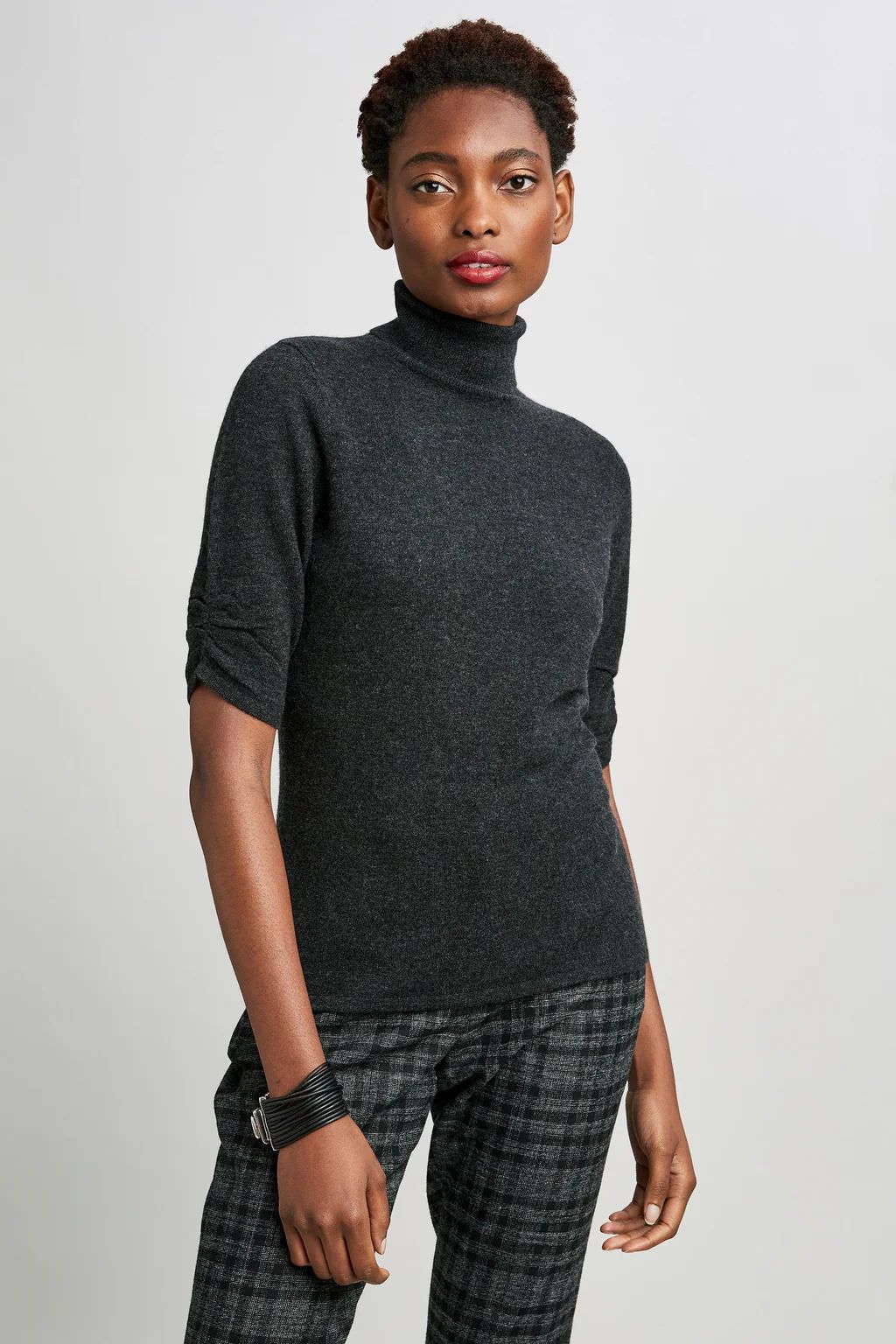 Cashmere Turtleneck Sweater | Elie Tahari