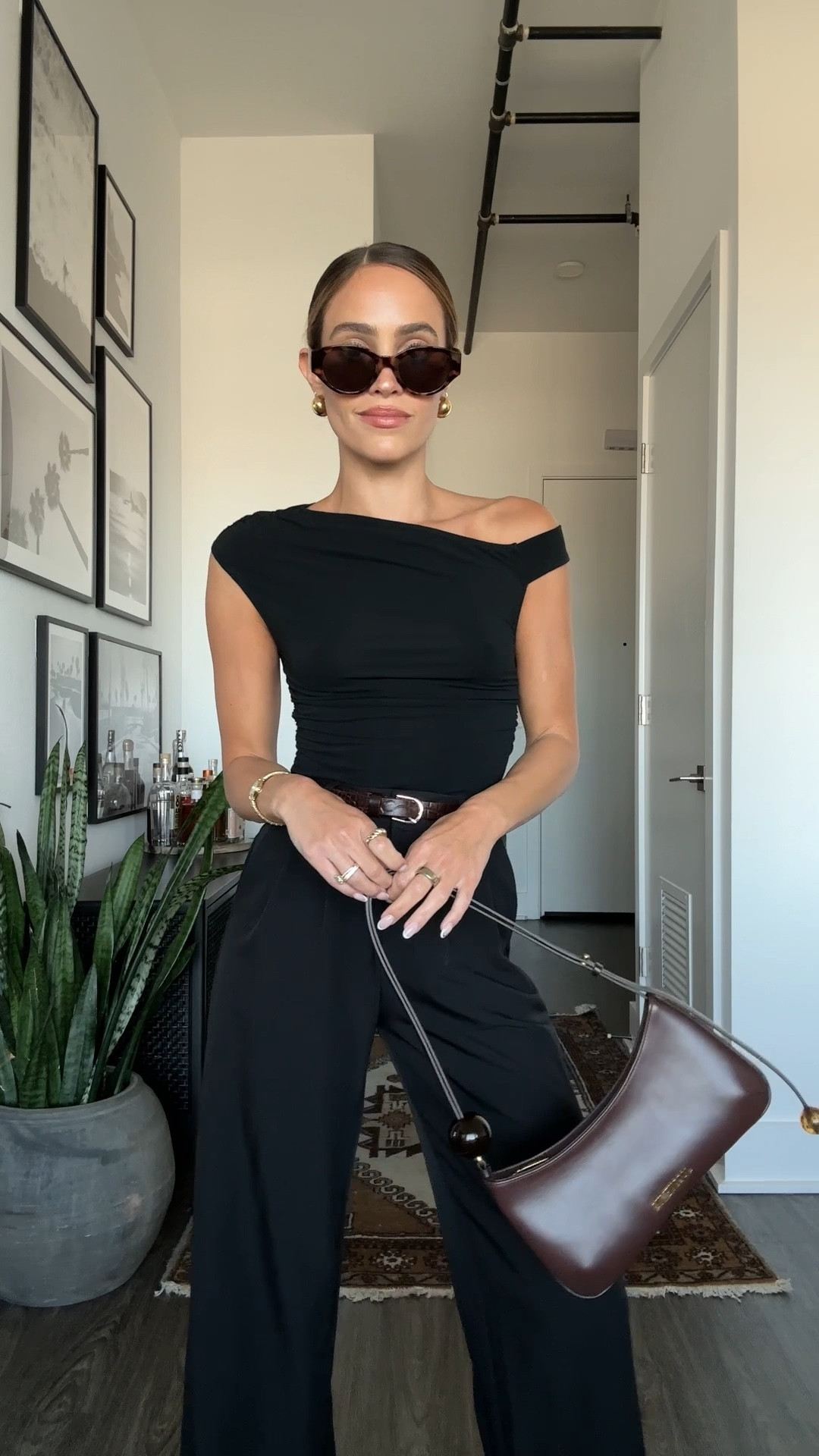 the black + brown combo 👩🏽‍🍳💋

#LTKVideo #LTKfindsunder100 #LTKfindsunder50