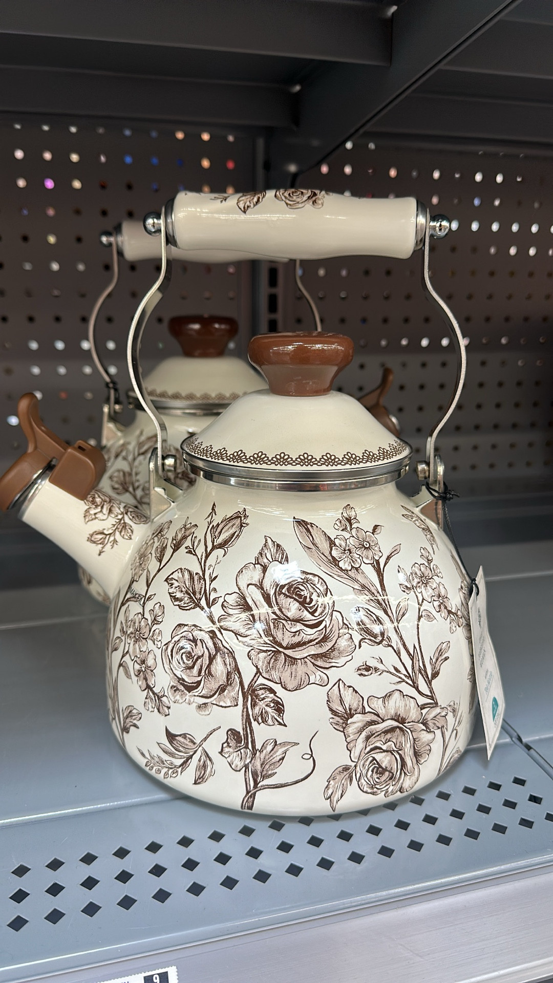 Y’all! How stunning is this kettle!😍

#LTKHome #LTKSeasonal #LTKFindsUnder50