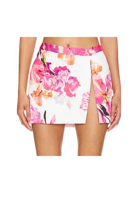 Weekly Favorites- Two Piece Skirt Set Roundup - Part 2- SKIRTS- May 22, 2024 
#TwoPieceSet #SkirtSet #MatchingSet #CoOrdSet #FashionSet #OutfitInspiration #OOTD  #StyleInspo #FashionTrends #SummerFashion #summerskirts #WomensFashion #TrendyOutfits #FashionGoals #StreetStyle #CasualChic #EffortlessStyle #midiskirt #miniskirt  #LookBook

#LTKParties #LTKStyleTip #LTKSeasonal