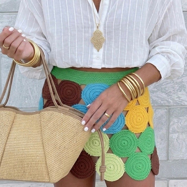 Skirt wearing size medium