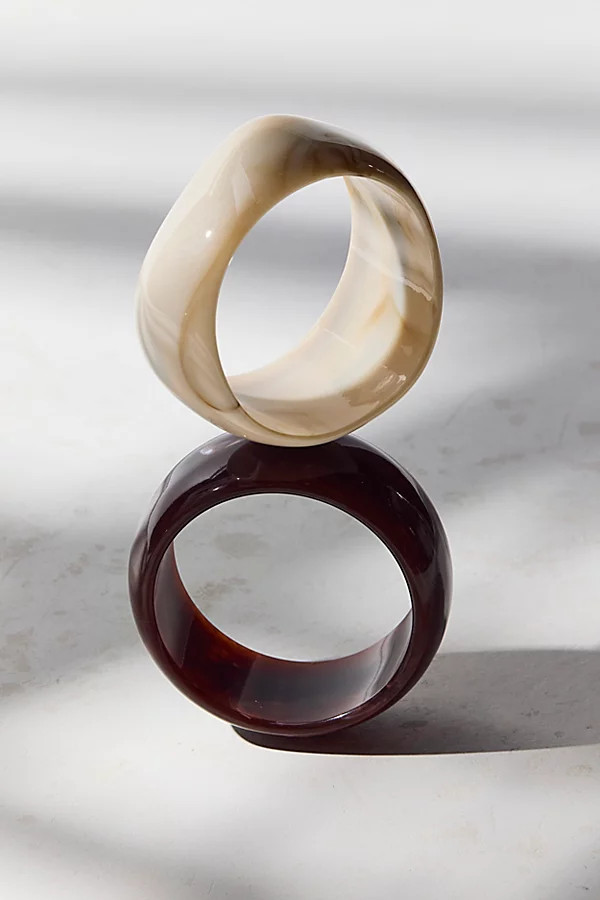 Organic Shape Chunky Bangle Bracelet in Ivory, Women's at Urban Outfitters | Urban Outfitters (US and RoW)