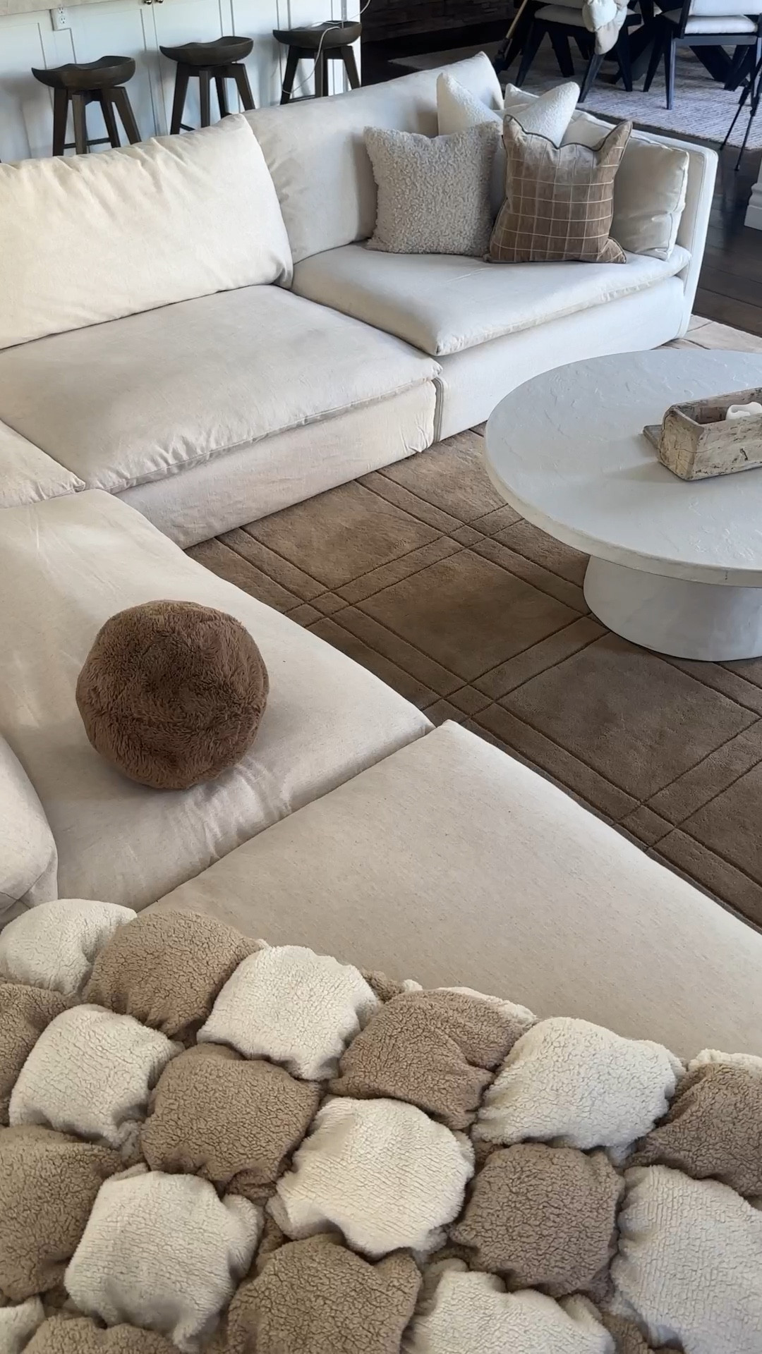 The most gorgeous affordable living room rug 🫶🏼 
Found this baby on wayfair and it finally came back in stock and I got it right away!! I love it sooo much looks stunning with a cream couch and brings so much warmth to our cozy living room!

wayfair rug 
Neutral rug 
Cozy rug 
Brown rug 
Tan rug 
Wool rug 

#LTKVideo #LTKHome #LTKFallSale