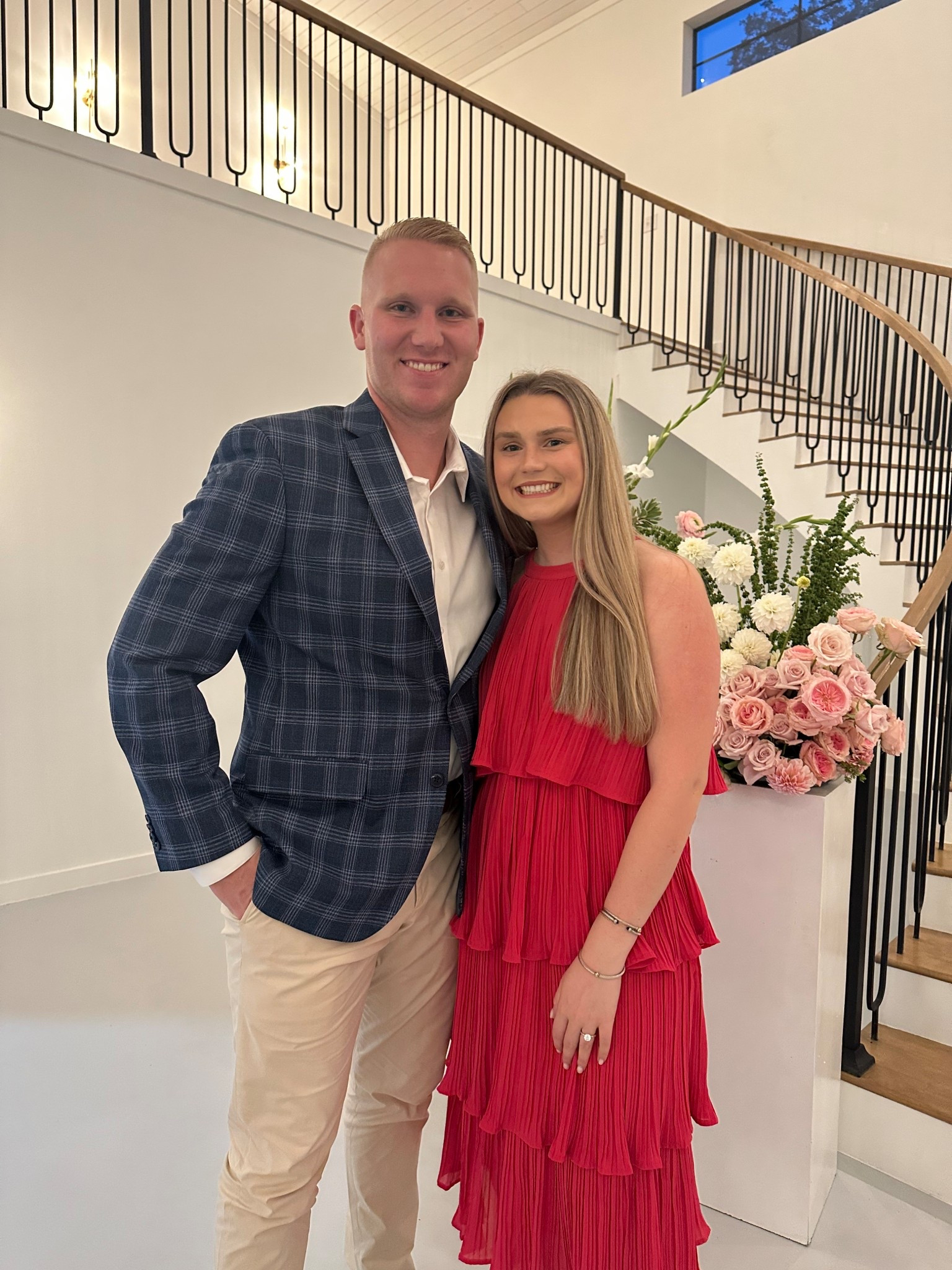 Hot pink, tiered, and midi—basically my go-to wedding guest vibe 💖✨
Bold, fun, and made for dancing the night away while still feeling polished and chic.

#LTKwedding #LTKstyle #LTKfashion
