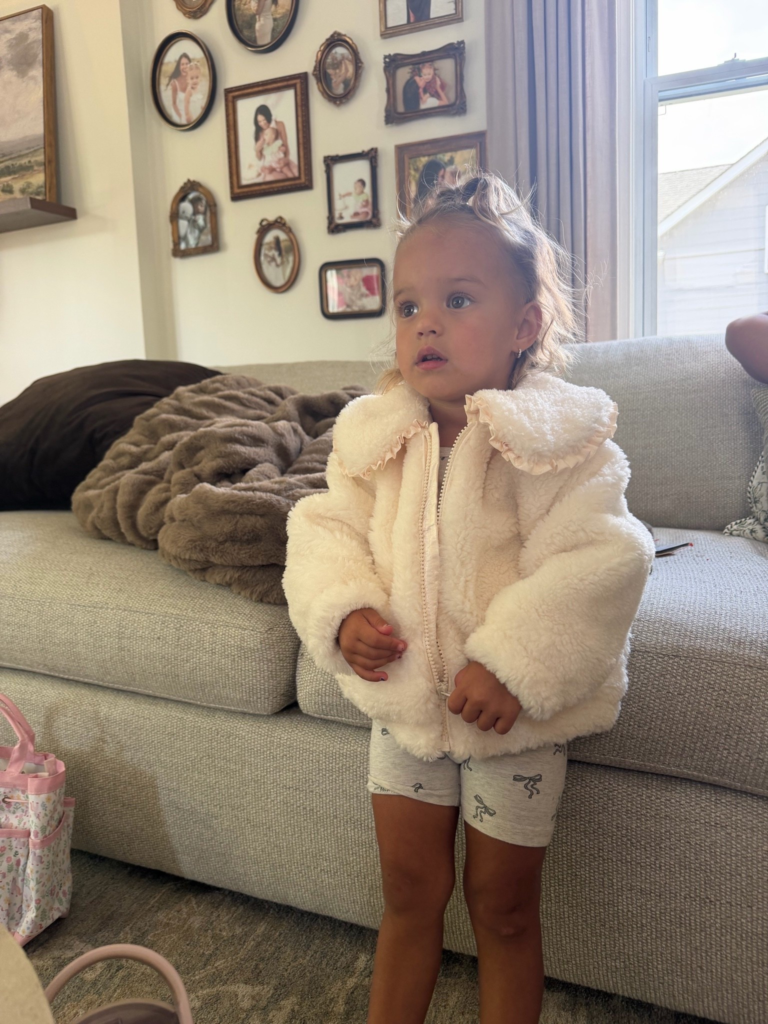 The cutest fall jacket 🥹🥹 wearing 2t true to size