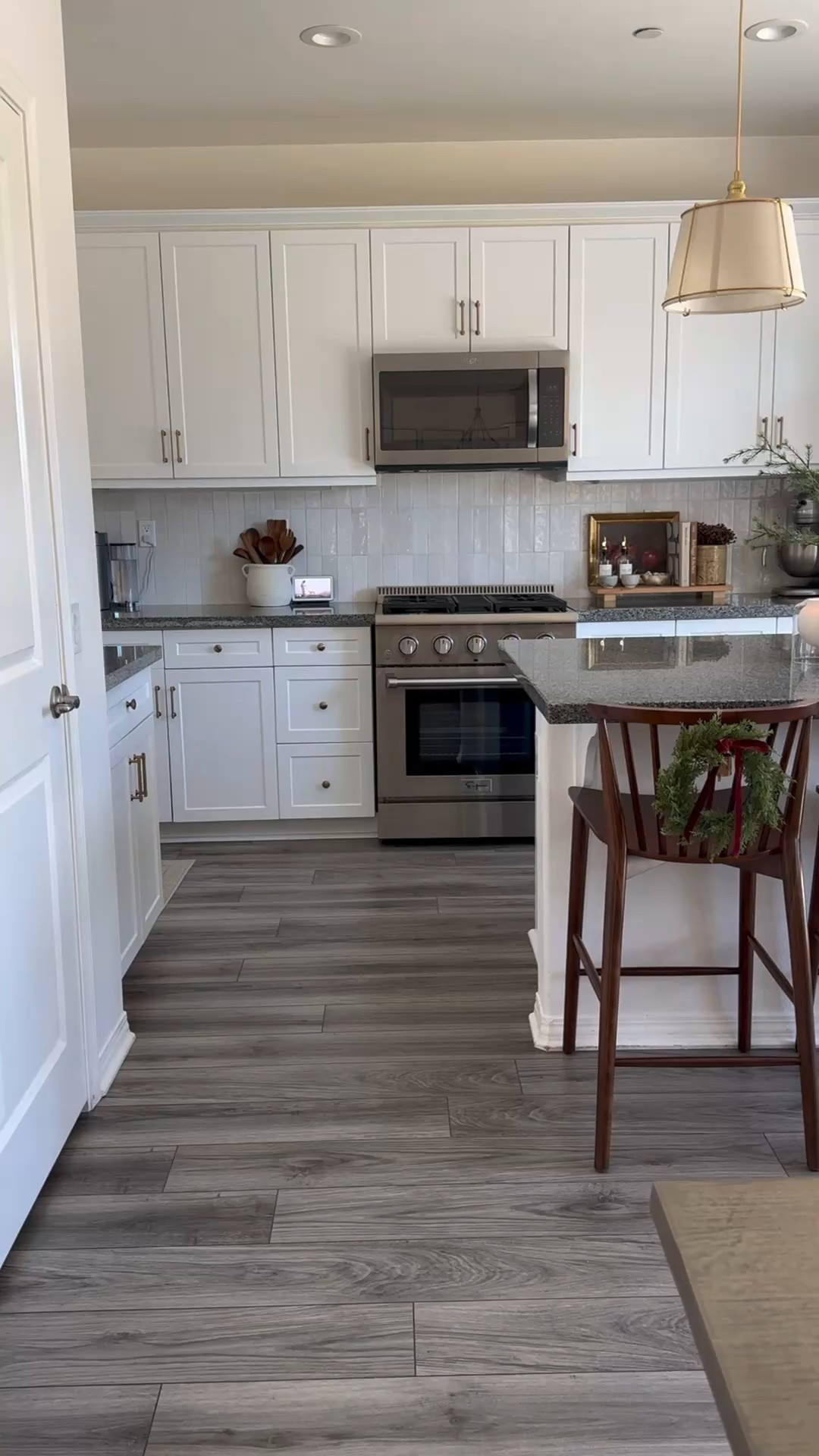 Minimal kitchen decoration for the holidays! 

#LTKHoliday #LTKSeasonal #LTKHome